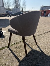 15  X Restaurant Dining