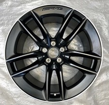 1 Genuine Mercedes-Benz AMG