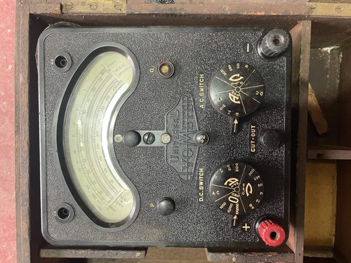Universal avometer model - universal,