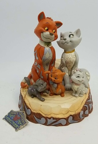 Disney traditions showcase - disney,