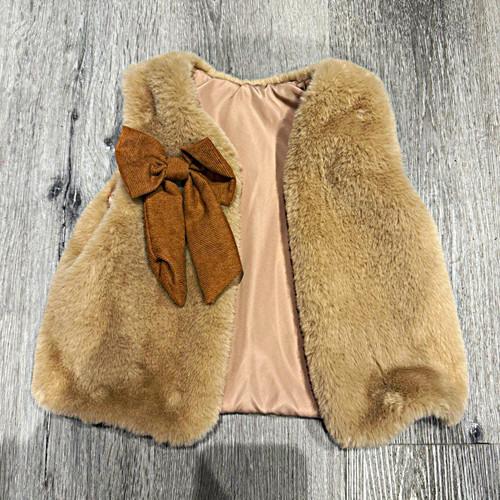 Beige faux fur sleeveless - faux,