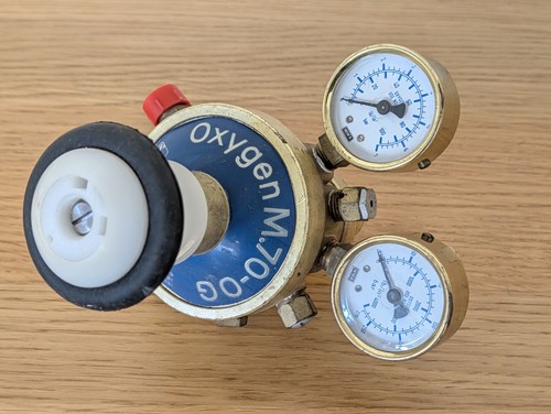 Boc oxygen gas regulator - boc,