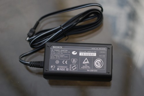Sony ls1a 100 - ac-ls1a, original