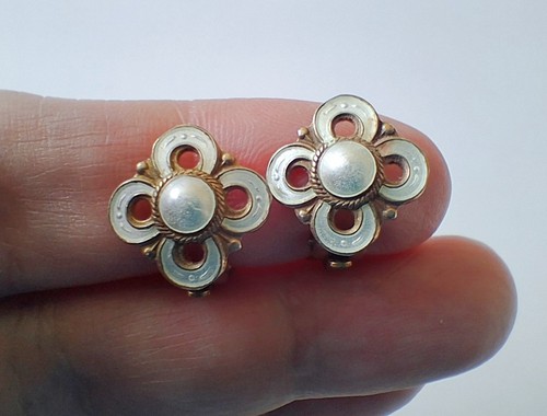 Sterling silver guilloche - silver,