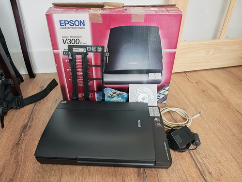 Epson perfection v300 photo - epson,