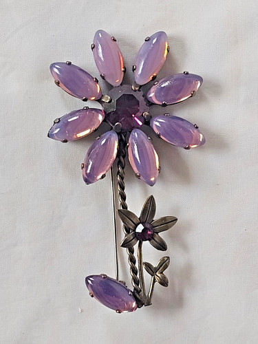 Stunning purple stoned zazou - a,
