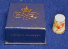 NIB ROYAL WORCESTER Fine China