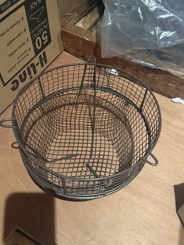 Round terminal guard - terminal,