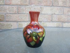 MOORCROFT    FLAMBE CLEMATIS