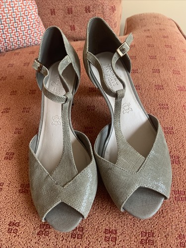 Marks spencer size 5 wider - size, 4.5
