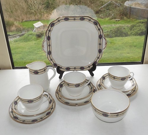 Aynsley fine bone - china, 12