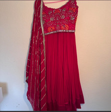 Wome lehenga never worn