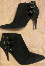 Donald J Pliner Boots Size 4