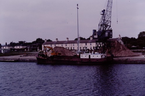 1990 shipping ship boat - ship,