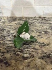 Herend bunny on 24kt gold leaf