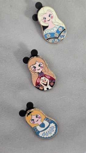 Lot disney princess pins - disney,