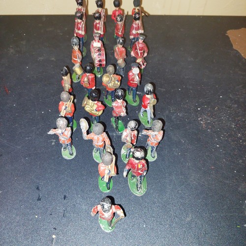 Vintage britains metal toy - britains,