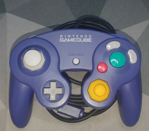 Official nintendo gamecube - *official*,