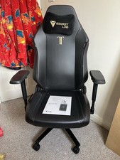 SecretLab TITAN Evo Stealth