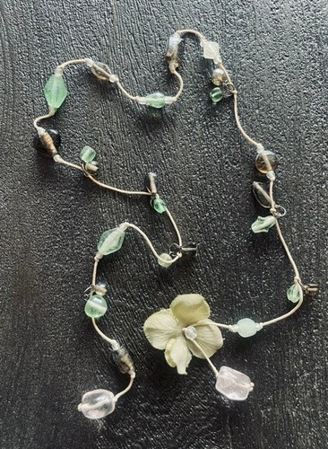 Green flower and bead lariat