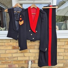 Costello, RA Staff Sergeant, Warrant Offices and Sergeants Mess Dress. 5 ft 7 in