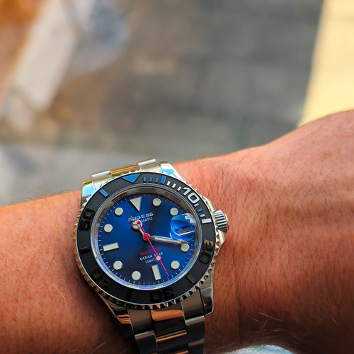 Sugess ocean star homage - ocean,