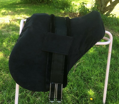 Black fleece saddle cover - saddle,