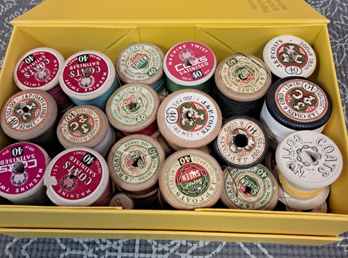 Vintage cotton reels - reels, 32