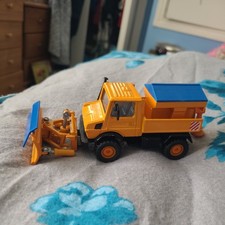 Matchbox Super Kings Unimog With Detachable Snow Plough Die-cast Model 1:50