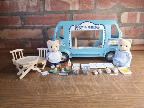 Sylvanian families fish and - families,