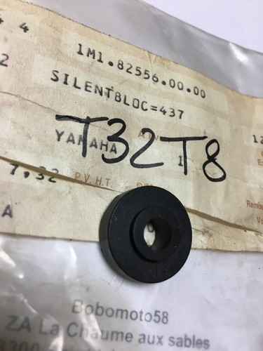 Yamaha 1m1 82556 rubber - 1m1-82556-00,