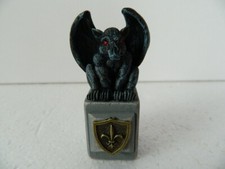 (G5.28) 1/12th scale DOLLS HOUSE GARGOYLE ON HANDMADE PLINTH