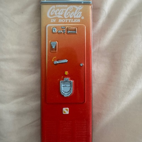 Vintage 1997 coca - 1997, vending