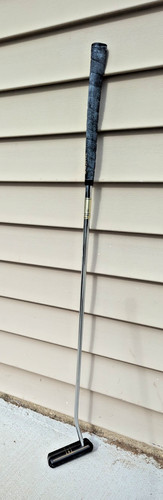 Tear drop putter in golf - putter,