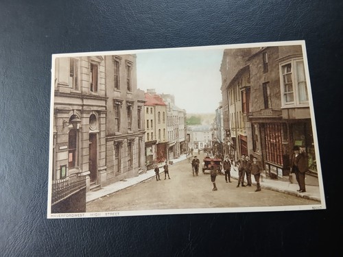 High street bystanders - high,