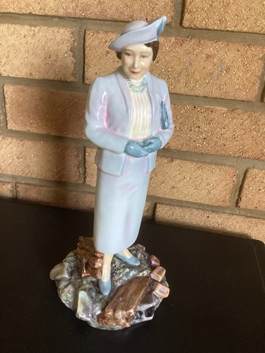 Royal doulton figurine - royal, '