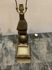2 Table Lamps. No Shades Wood, Brass , brown And Cream. In Good Condition