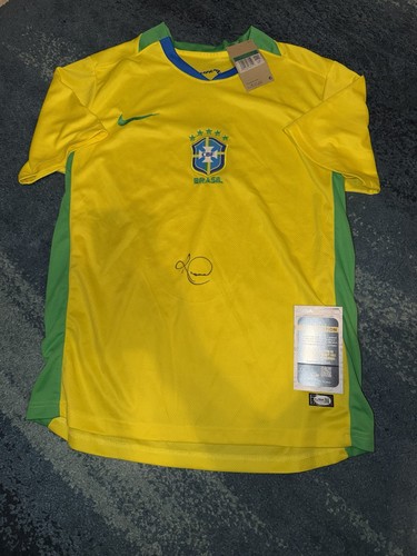 Romario signed team brazil - romario,