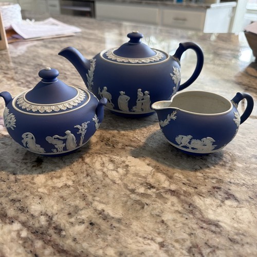 Vintage wedgwood cobalt blue - vintage,