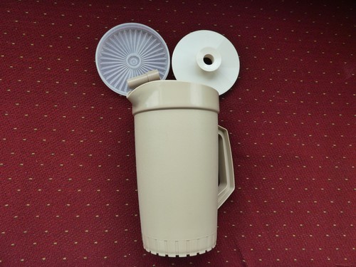 Vintage tupperware pint - vintage,