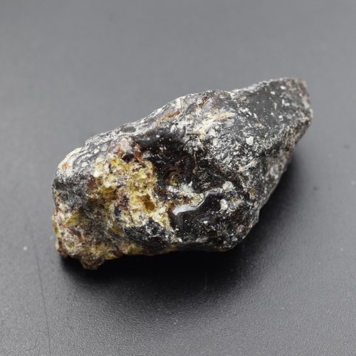 Amber red natural rough - red, 74.63