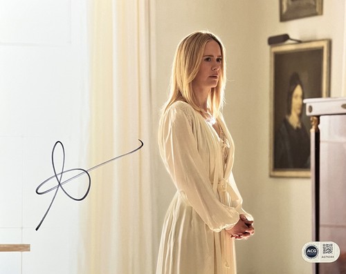 Sarah paulson signed - sarah,