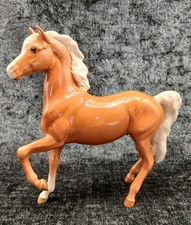 BESWICK HORSE PONY  PRANCING