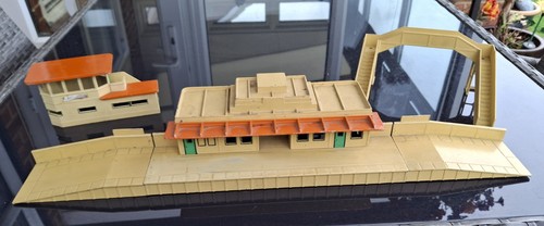 Hornby dublo station - hornby,