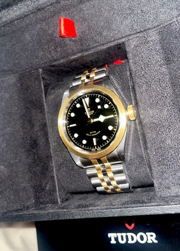 Tudor black bay watch - tudor, s&g