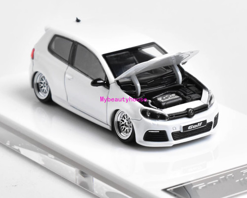 Maxwell hec white vw golf - 1:64,