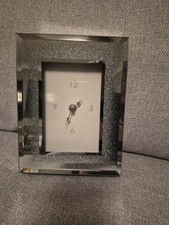 Freestanding Glitter Clock