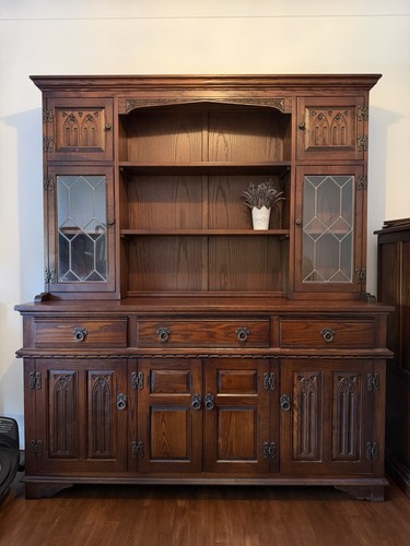 Old charm warwick oak dresser - warwick,