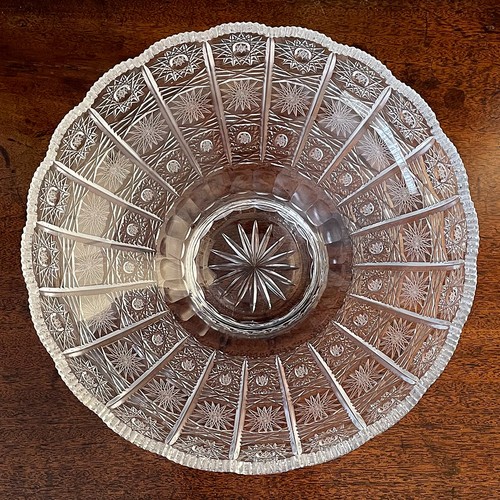 Crystal clear cut glass bowl - clear,