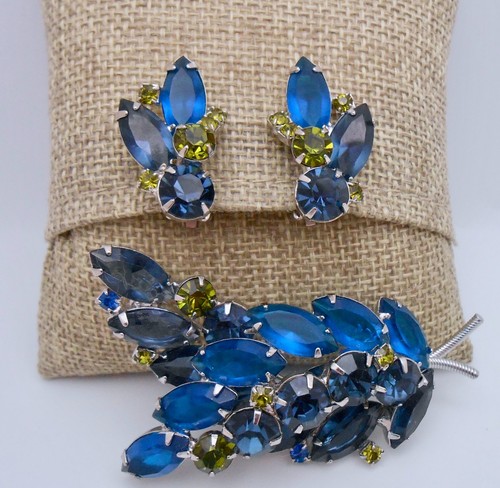 Vintage unsigned juliana e - vintage,